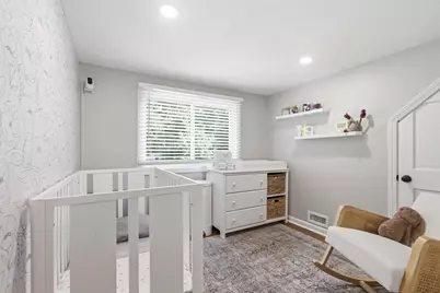 8 Glenwood St, Burlington, MA 01803 - Photo 21