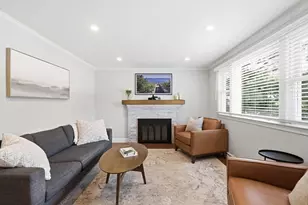 8 Glenwood St, Burlington, MA 01803 - Photo 15