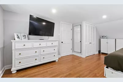 8 Glenwood St, Burlington, MA 01803 - Photo 19