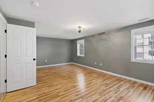 37 W Meadow Estates Dr, Townsend, MA 01474 - Photo 11
