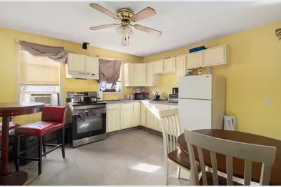 681 Providence St, West Warwick, RI 02893 - Photo 21