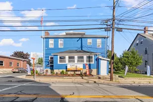 681 Providence St, West Warwick, RI 02893 - Photo 1