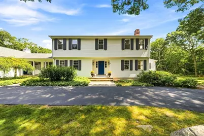 8 W Rockland Farm, Dartmouth, MA 02748 - Photo 1
