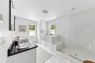 8 W Rockland Farm, Dartmouth, MA 02748 - Photo 21