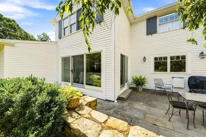8 W Rockland Farm, Dartmouth, MA 02748 - Photo 7