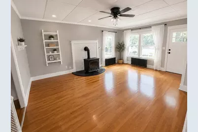 12 Roosevelt Ave, North Attleboro, MA 02760 - Photo 7