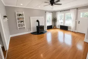 12 Roosevelt Ave, North Attleboro, MA 02760 - Photo 7