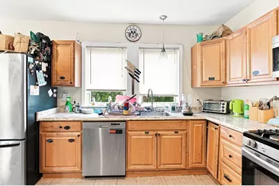 118 Auburn Street, Medford, MA 02155 - Photo 5