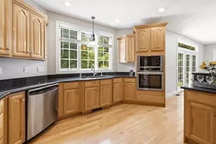 18 Parsonage Hill Rd, Haverhill, MA 01832 - Photo 15