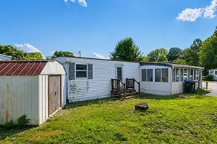 39 Melody Dr, Plainville, MA 02762 - Photo 3