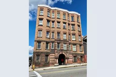 257 Pleasant St #4, Worcester, MA 01609 - Photo 1
