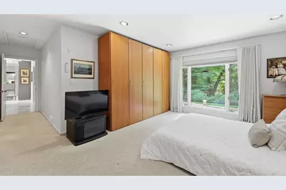 200 Crestview Circle, Longmeadow, MA 01106 - Photo 17