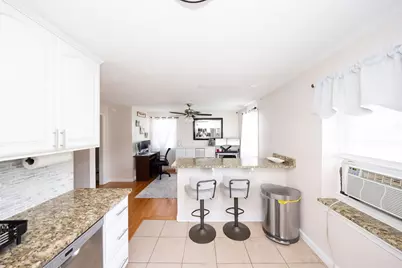 37 Parsons Hill Dr #B, Worcester, MA 01603 - Photo 11
