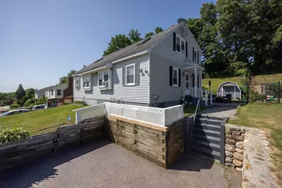 37 Parsons Hill Dr #B, Worcester, MA 01603 - Photo 3
