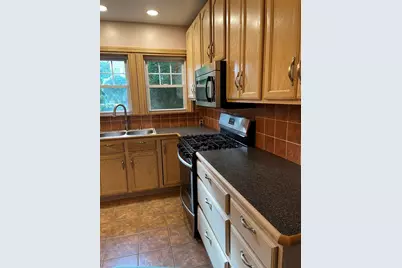 17 Claremont Ave #1, Quincy, MA 02169 - Photo 1