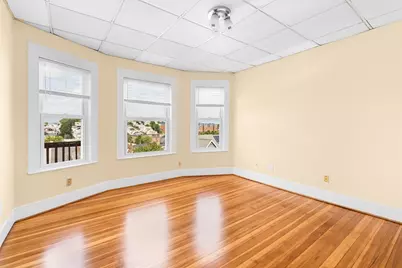 15 Oakland Ave #3, Everett, MA 02149 - Photo 5
