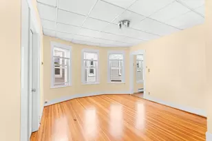 15 Oakland Ave, Everett, MA 02149 - Photo 3