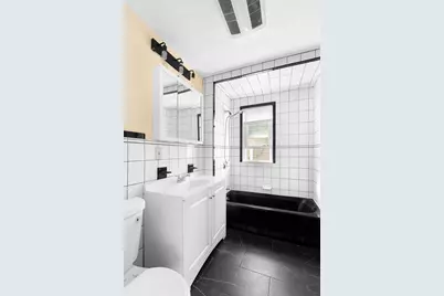 15 Oakland Ave #3, Everett, MA 02149 - Photo 9