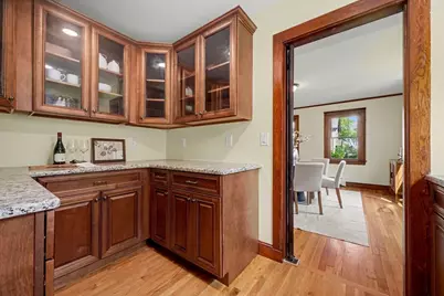 15 Eden St, Framingham, MA 01702 - Photo 9