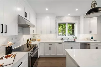 12 Beverly Rd, Natick, MA 01760 - Photo 13
