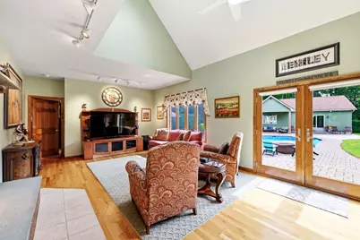36 Mineral Spring Ave, Ludlow, MA 01056 - Photo 5