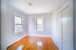 46 Glendale St, Boston, MA 02125 - Photo 9