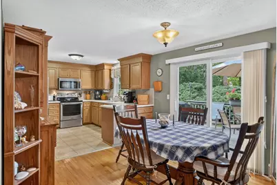 7 Bent Bluff Ln, Yarmouth, MA 02675 - Photo 9