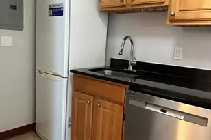 1025 Hancock St, Quincy, MA 02169 - Photo 11