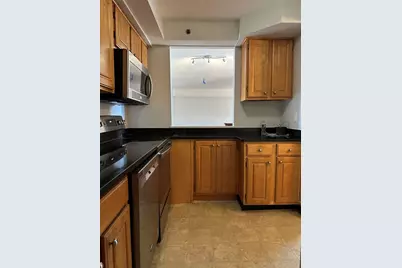 1025 Hancock Street #8C, Quincy, MA 02169 - Photo 9