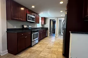 55 Harris St, Peabody, MA 01960 - Photo 7