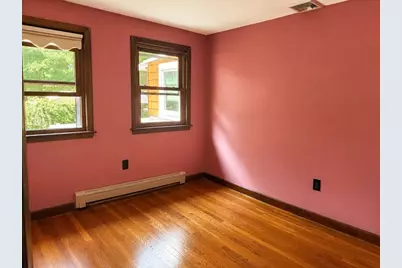 7 Fred Street, Burlington, MA 01803 - Photo 9