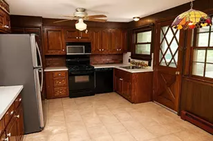 7 Fred St, Burlington, MA 01803 - Photo 7