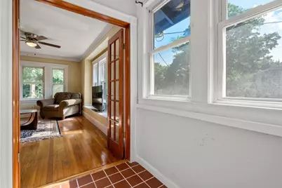 71 Temple St, Boston, MA 02132 - Photo 5