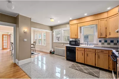 71 Temple St, Boston, MA 02132 - Photo 9