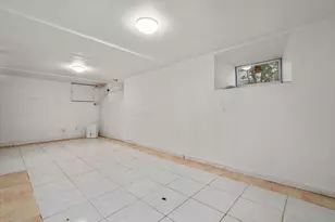 71 Temple St, Boston, MA 02132 - Photo 17