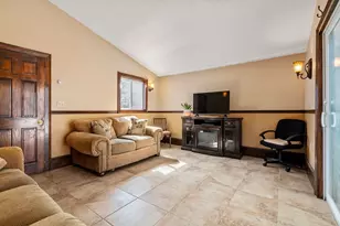71 Temple St, Boston, MA 02132 - Photo 11