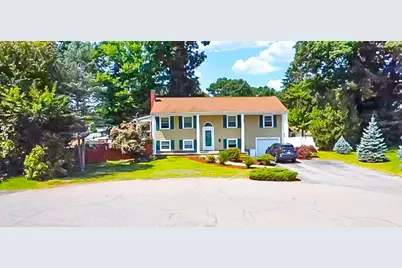 29 Rockland Cir, Brockton, MA 02301 - Photo 3