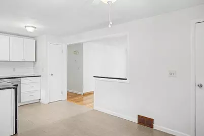 9 Moss Rd, Springfield, MA 01119 - Photo 13