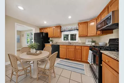 168 North St #4, Weymouth, MA 02191 - Photo 5