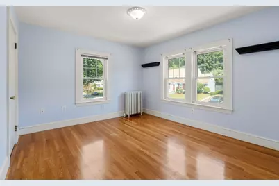 122 Lincoln Rd, Medford, MA 02155 - Photo 25