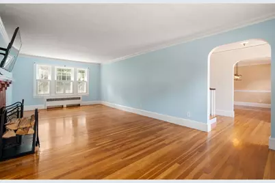 122 Lincoln Rd, Medford, MA 02155 - Photo 7