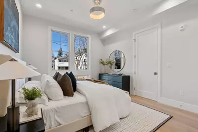 4 Knowles St #4, Newton, MA 02459 - Photo 9