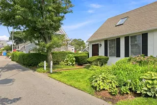 15 Mechanic St, Provincetown, MA 02657 - Photo 1