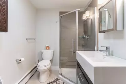 453 E 8th St, Boston, MA 02127 - Photo 13