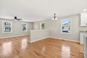 28 Quigley Ave, Chelmsford, MA 01863 - Photo 9