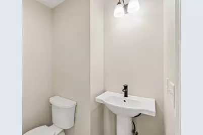 28 Quigley Ave #28, Chelmsford, MA 01863 - Photo 11
