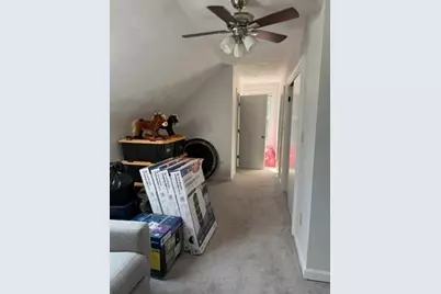 60 Valentine St #2, New Bedford, MA 02744 - Photo 11