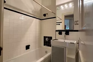 239 Commonwealth, Boston, MA 02116 - Photo 7