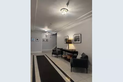 239 Commonwealth #41, Boston, MA 02116 - Photo 9