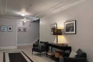 239 Commonwealth, Boston, MA 02116 - Photo 9